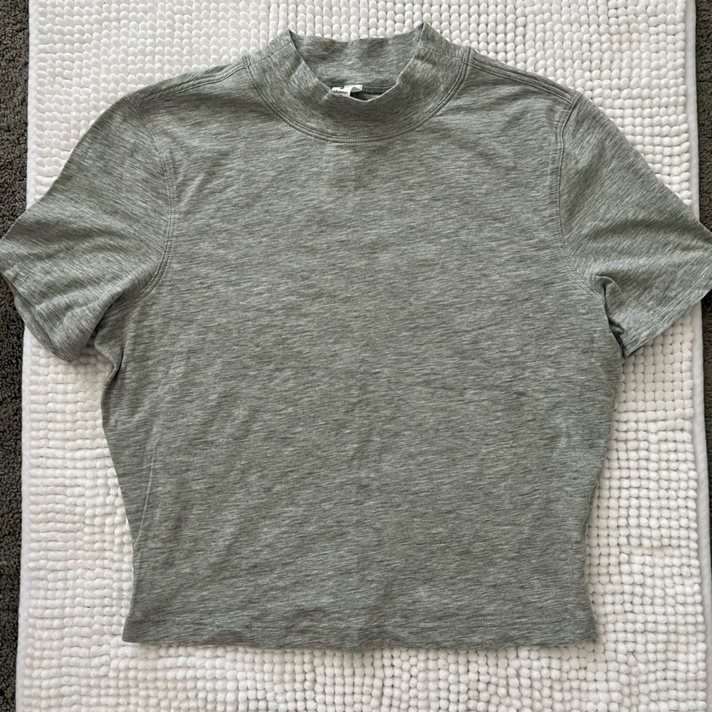 Lululemon Kitsilano Mock Top